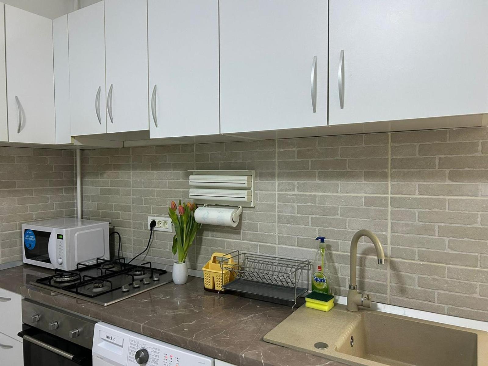 Alystar Apartament Нэводари Экстерьер фото